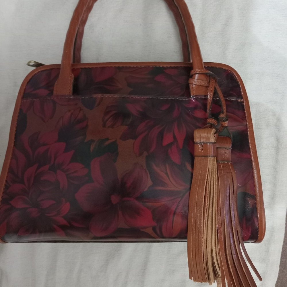 Patricia Nash English Mums Paris Sachel - NWT
